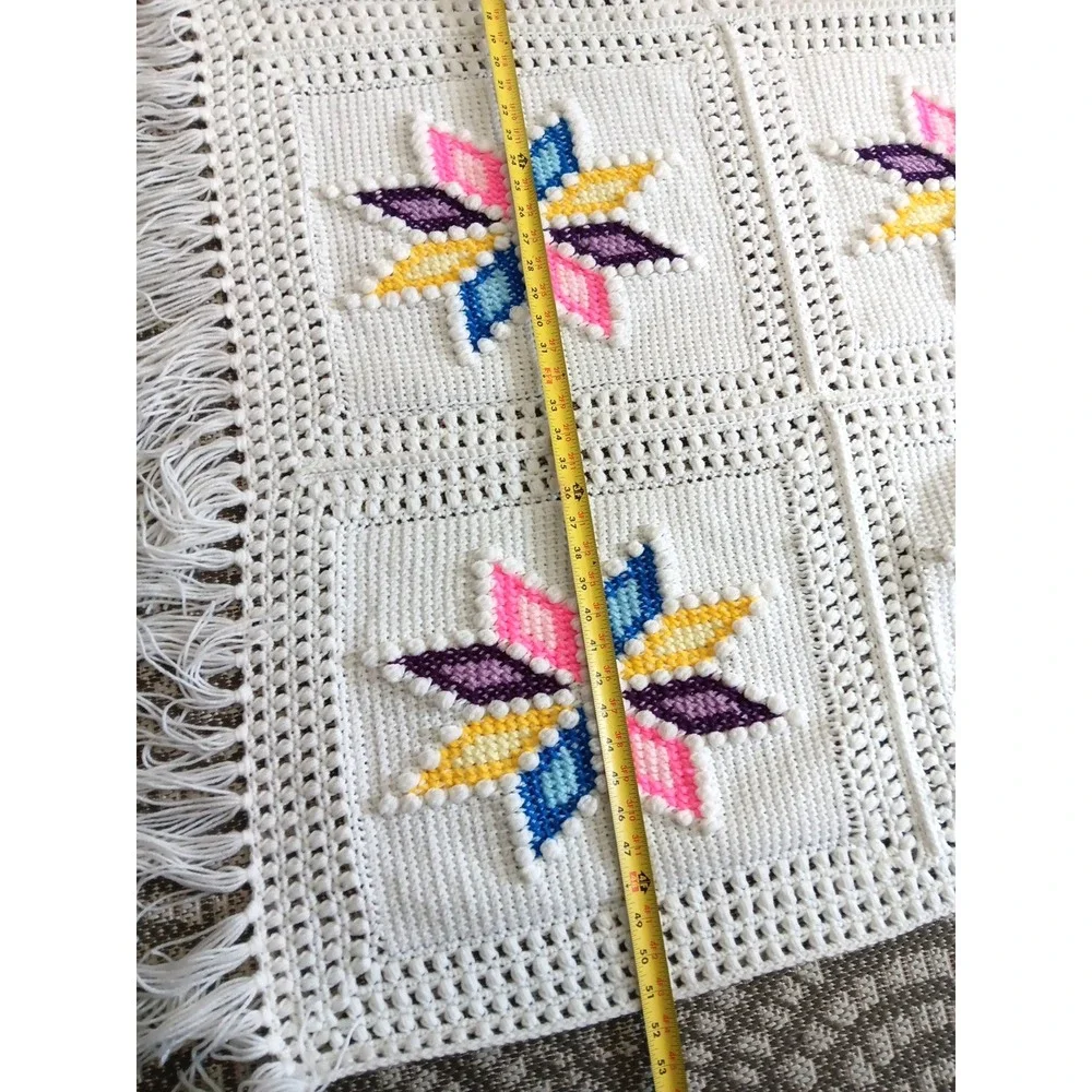 Hand Knit Afghan Blanket Throw Fringe Vintage White SNOWFLAKES Cozy Boho Artisan